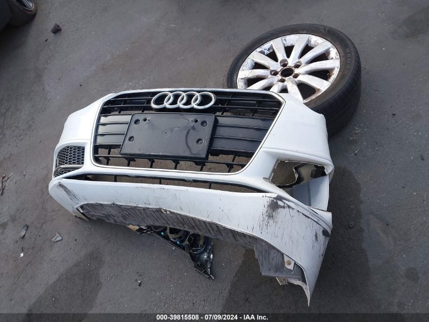 2015 Audi A4 Premium VIN: WAUAFAFL1FN019062 Lot: 39815508