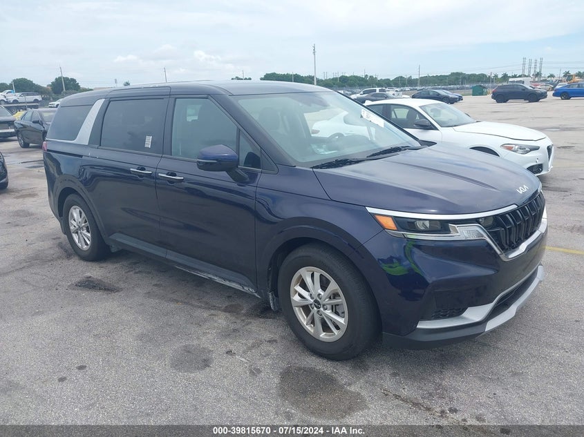 2023 Kia Carnival Mpv Lx Seat Package VIN: KNDNB4H3XP6242517 Lot: 39815670