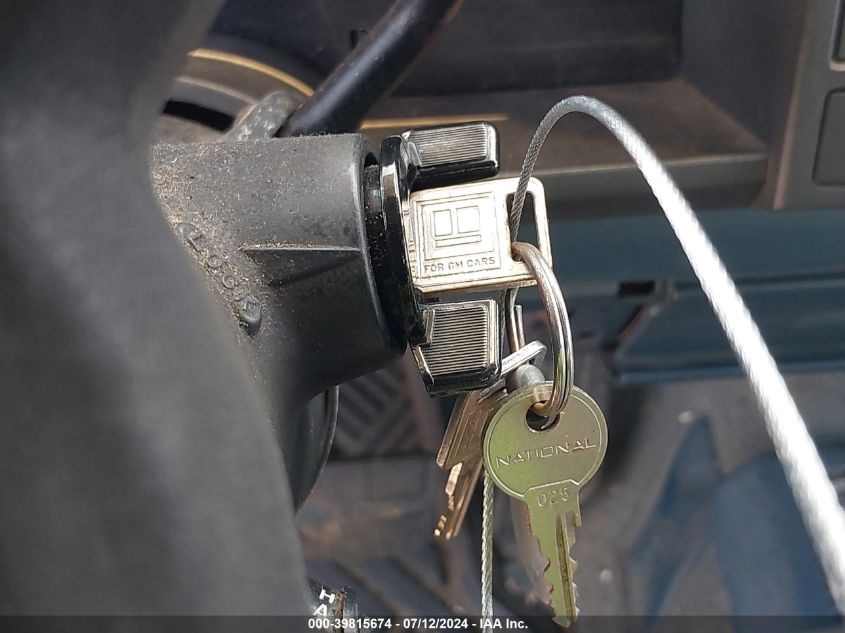 1990 Chevrolet Gmt-400 K1500 VIN: 1GCDK14KXLZ154602 Lot: 39815674