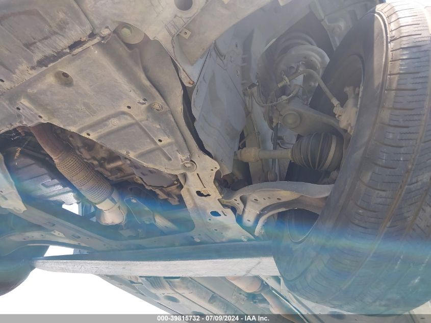 2017 Nissan Rogue S VIN: KNMAT2MT3HP533913 Lot: 39815732