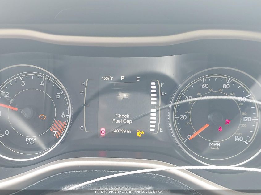 2015 Jeep Cherokee Latitude VIN: 1C4PJLCB0FW642623 Lot: 39815782