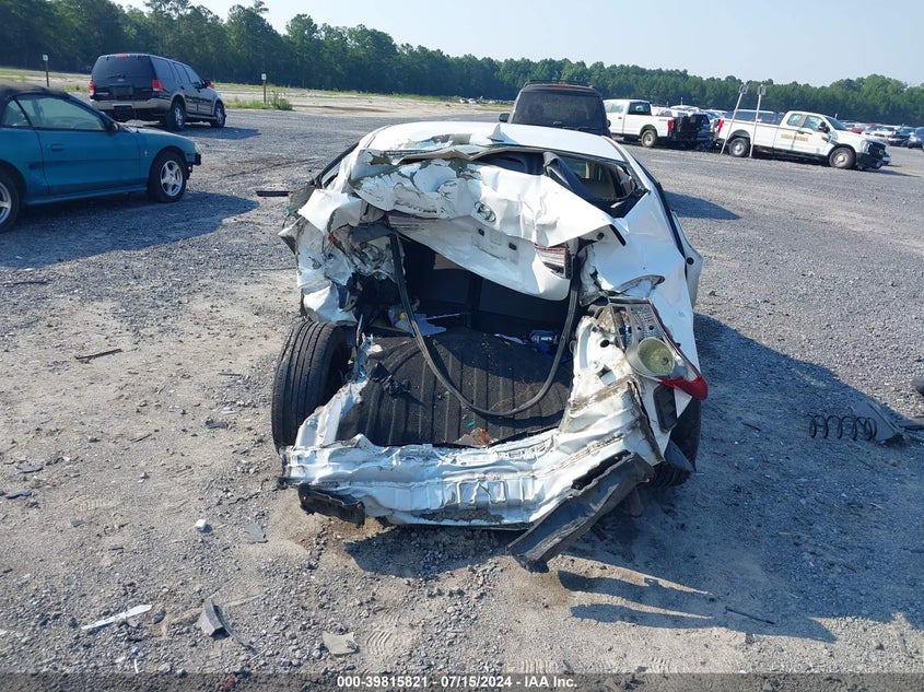 2012 Hyundai Elantra Gls VIN: 5NPDH4AE5CH135722 Lot: 39815821