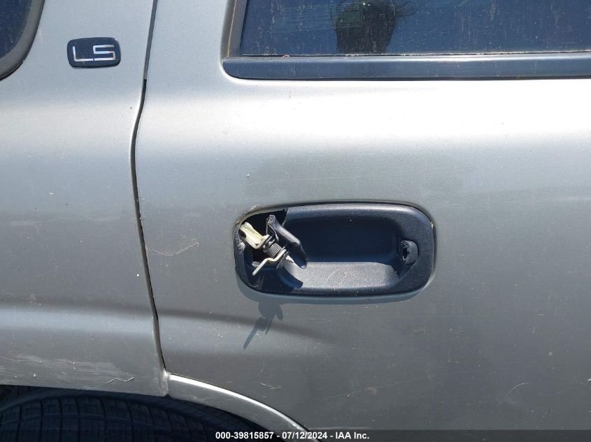 2000 Chevrolet Tahoe All New Ls VIN: 1GNEK13T1YJ175060 Lot: 39815857