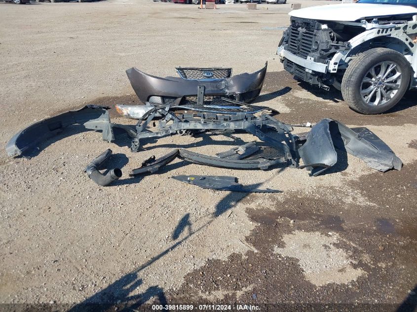 2013 Kia Forte Ex VIN: KNAFU4A20D5731958 Lot: 39815899