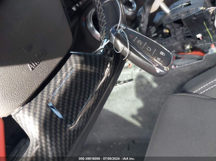 2019 Chevrolet Camaro 1Lt VIN: 1G1FB1RS3K0115492 Lot: 39816000