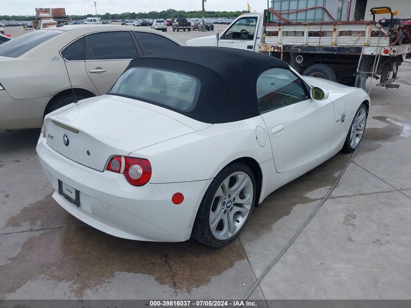 2005 BMW Z4 3.0I VIN: 4USBT53505LU11080 Lot: 39816037