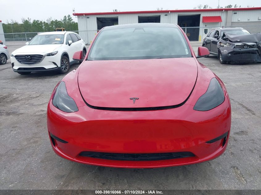 2022 Tesla Model Y VIN: 7SAYGDEF9NF460451 Lot: 39816066