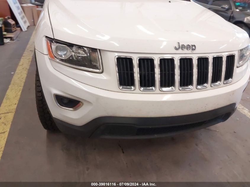 2015 Jeep Grand Cherokee Laredo VIN: 1C4RJFAG2FC710818 Lot: 39816116