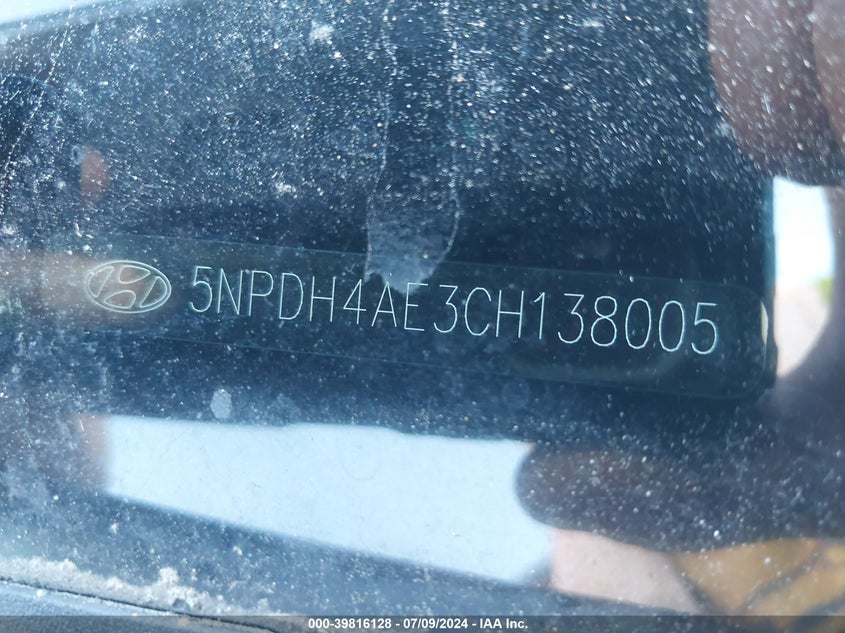 2012 Hyundai Elantra Limited VIN: 5NPDH4AE3CH138005 Lot: 39816128