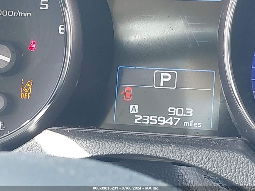 2017 Subaru Outback 2.5I Limited VIN: 4S4BSANC5H3311635 Lot: 39816231