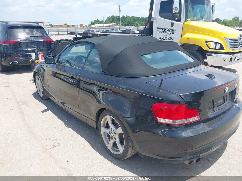 2011 BMW 128I VIN: WBAUL7C52BV381008 Lot: 39816235