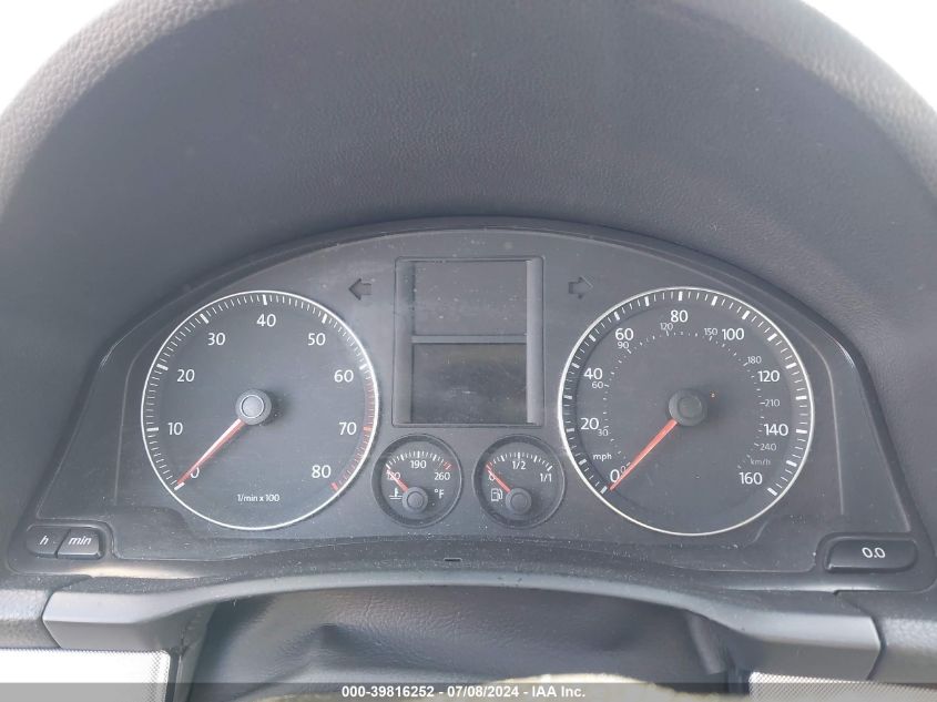 2008 Volkswagen Jetta Se/Sel VIN: 3VWRM71K98M010570 Lot: 39816252