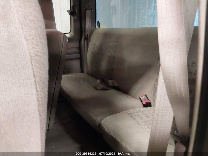 2000 Ford F250 Super Duty VIN: 1FTNX21S6YEA51465 Lot: 39816339