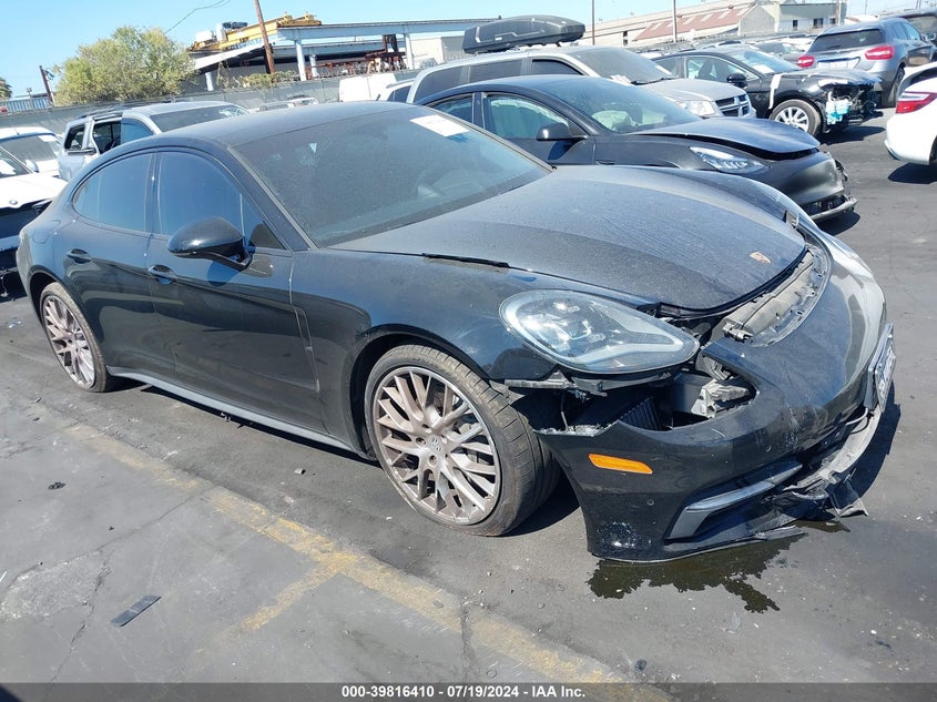 2018 PORSCHE PANAMERA 4S - WP0AB2A77JL136535