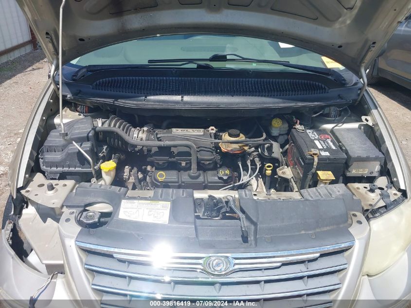 2005 Chrysler Town & Country Touring VIN: 2C4GP54L05R206900 Lot: 39816419