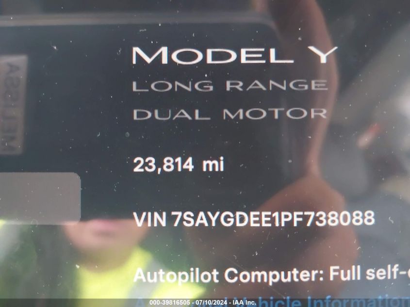 2023 Tesla Model Y Awd/Long Range Dual Motor All-Wheel Drive VIN: 7SAYGDEE1PF738088 Lot: 39816505