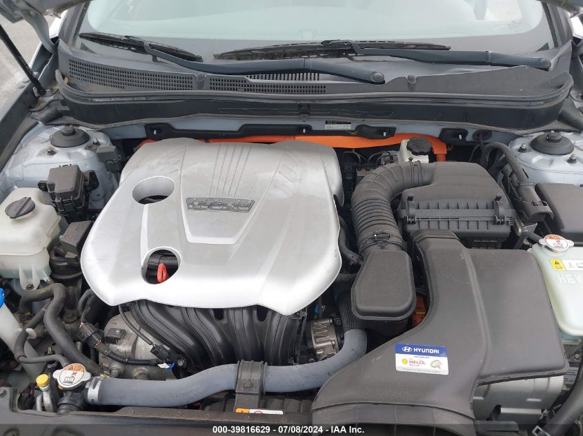 2011 Hyundai Sonata Hybrid VIN: KMHEC4A45BA017584 Lot: 39816629