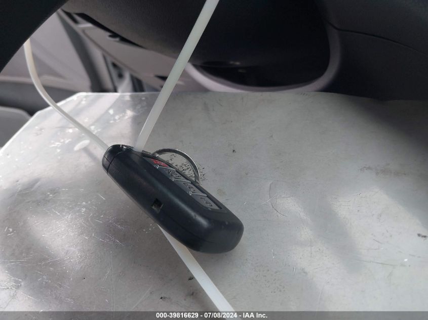 2011 Hyundai Sonata Hybrid VIN: KMHEC4A45BA017584 Lot: 39816629