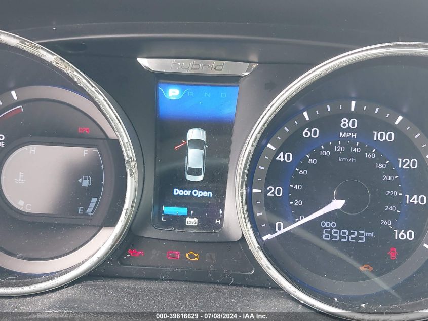 2011 Hyundai Sonata Hybrid VIN: KMHEC4A45BA017584 Lot: 39816629