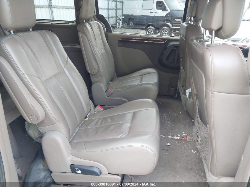 2011 Chrysler Town & Country Limited VIN: 2A4RR6DG5BR652929 Lot: 39816691