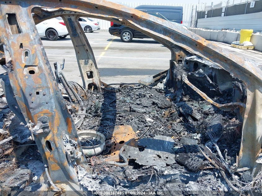 2024 TESLA MODEL 3 VIN: 5YJ3E1ET8RF806738