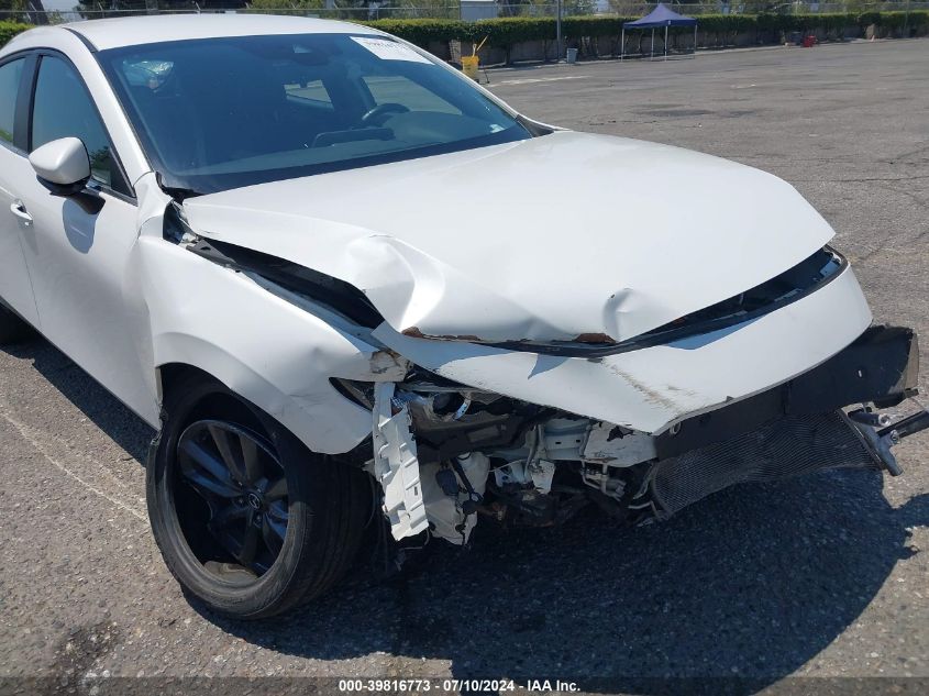 JM1BPAJM8K1134814 2019 Mazda Mazda3