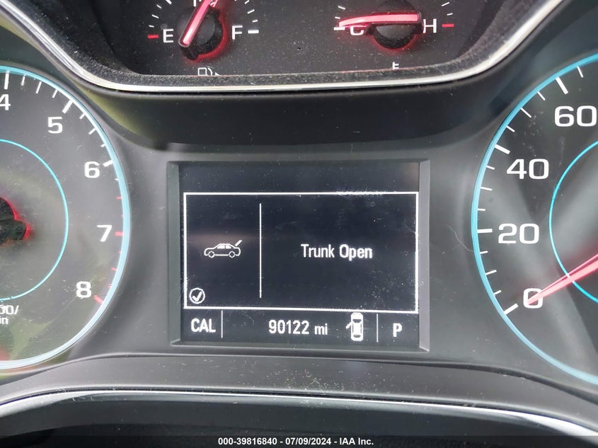 2018 CHEVROLET CRUZE LT AUTO - 1G1BE5SM0J7234776