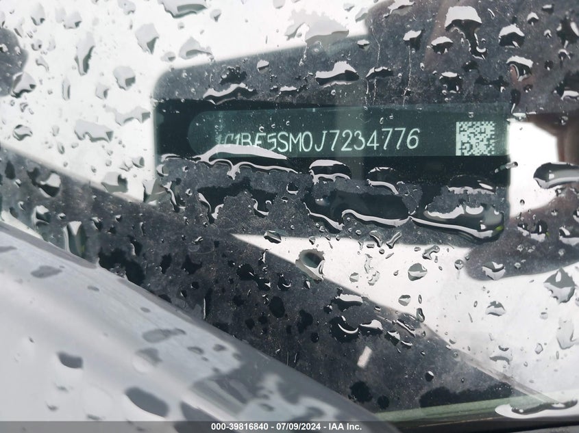 2018 CHEVROLET CRUZE LT AUTO - 1G1BE5SM0J7234776