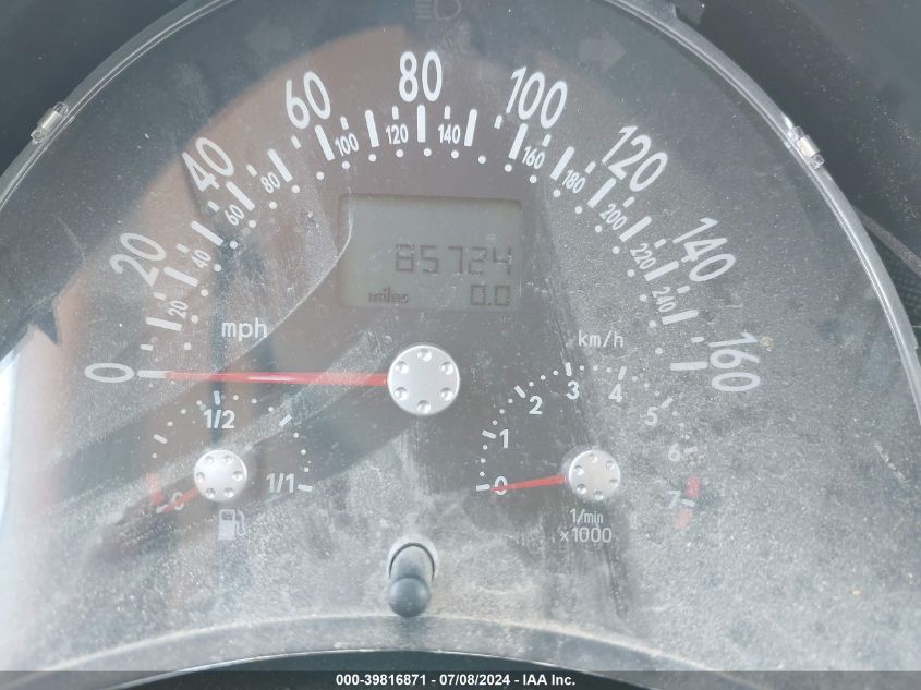 2004 Volkswagen New Beetle Gls 1.8T VIN: 3VWCD31Y64M324741 Lot: 39816871