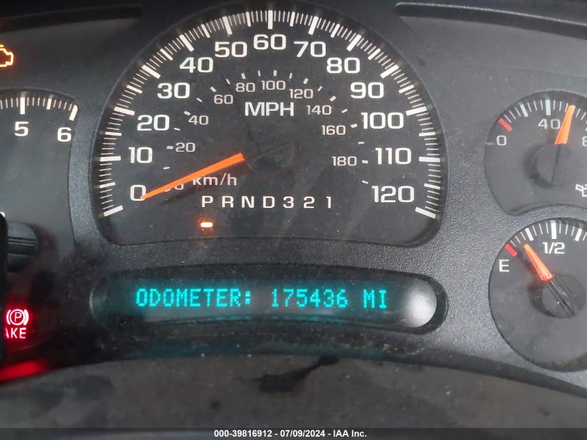 2007 GMC Sierra 1500 Classic Work VIN: 3GTEC14X97G194320 Lot: 39816912