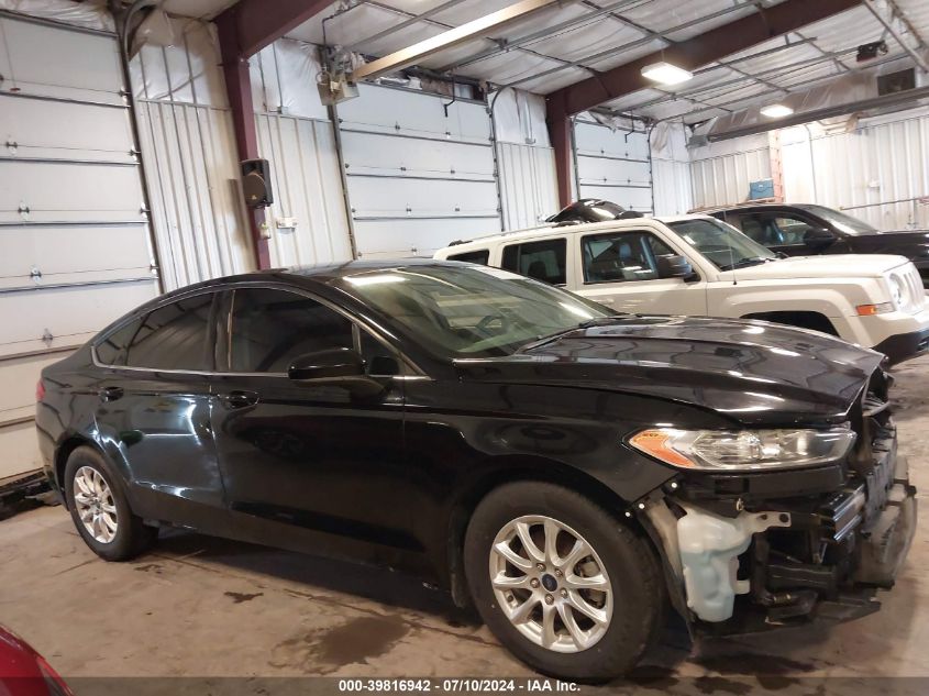 2016 Ford Fusion S VIN: 3FA6P0G74GR239124 Lot: 39816942