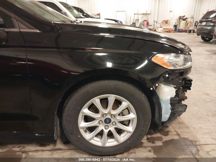 2016 Ford Fusion S VIN: 3FA6P0G74GR239124 Lot: 39816942