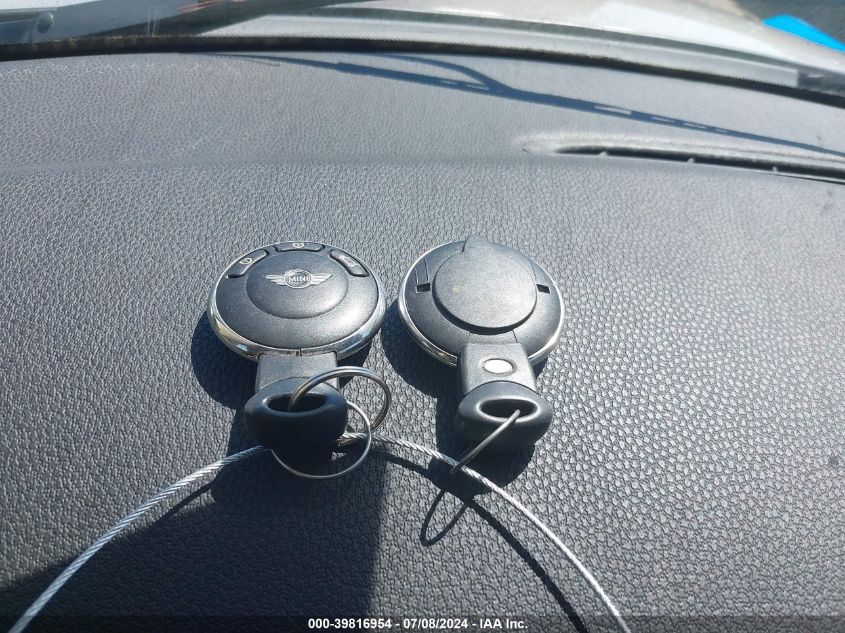 2011 Mini Cooper Clubman VIN: WMWZF3C53BT187831 Lot: 39816954