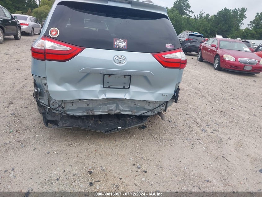 2016 Toyota Sienna Xle 8 Passenger VIN: 5TDYK3DC1GS750792 Lot: 39816957
