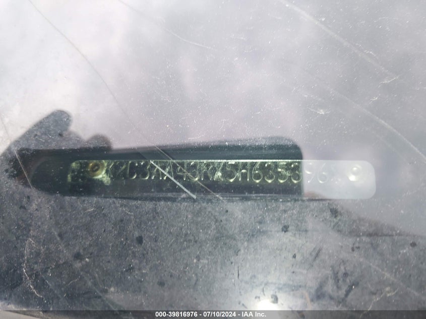 2005 Chrysler 300 VIN: 2C3AA43RX5H635396 Lot: 39816976