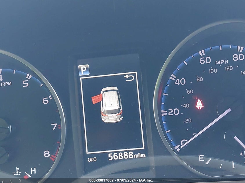 2018 TOYOTA RAV4 LE - JTMZFREV1JJ748041