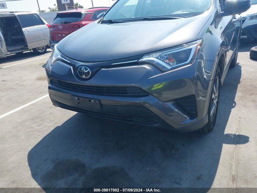 2018 TOYOTA RAV4 LE - JTMZFREV1JJ748041
