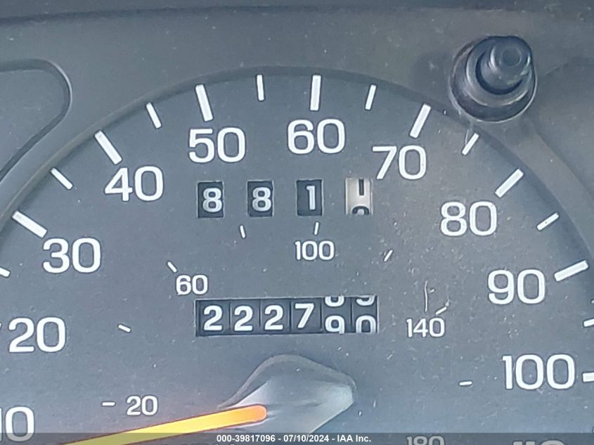 1998 Ford Taurus Se VIN: 1FAFP57U8WG113681 Lot: 39817096