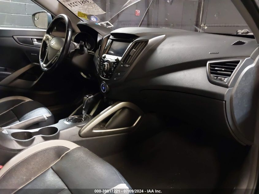 2015 Hyundai Veloster Turbo VIN: KMHTC6AE9FU239061 Lot: 39817221