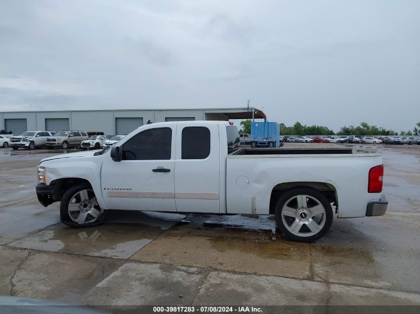 2008 Chevrolet Silverado 1500 Lt2 VIN: 2GCEC19J681208365 Lot: 39817283