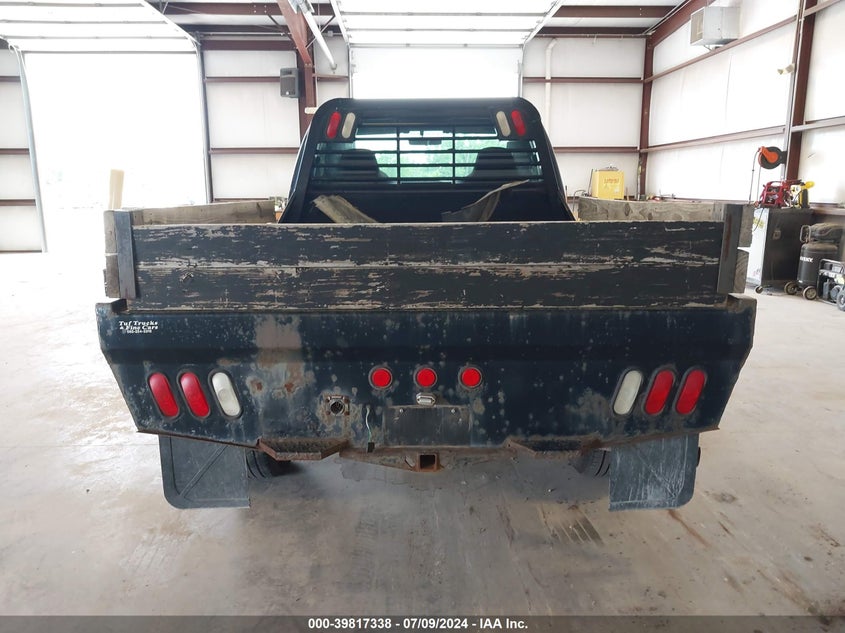 2005 Ford F-250 Xl/Xlt VIN: 1FTNF21505EB97563 Lot: 39817338