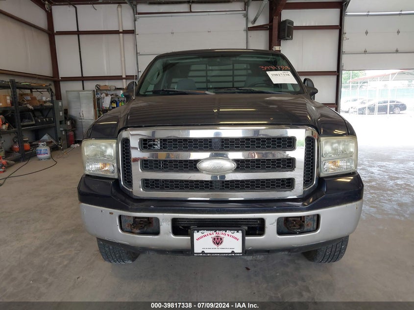2005 Ford F-250 Xl/Xlt VIN: 1FTNF21505EB97563 Lot: 39817338