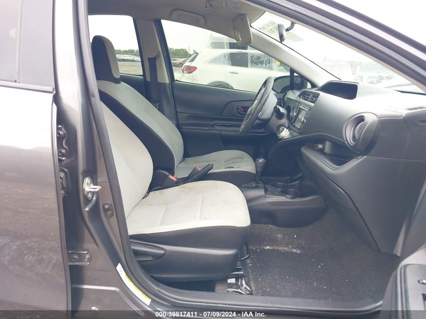 2015 Toyota Prius C VIN: JTDKDTB36F1107207 Lot: 39817411