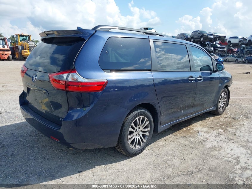 VIN 5TDYZ3DC3LS068373 2020 TOYOTA SIENNA XLE/XLE PREMIUM/LIMITED/L