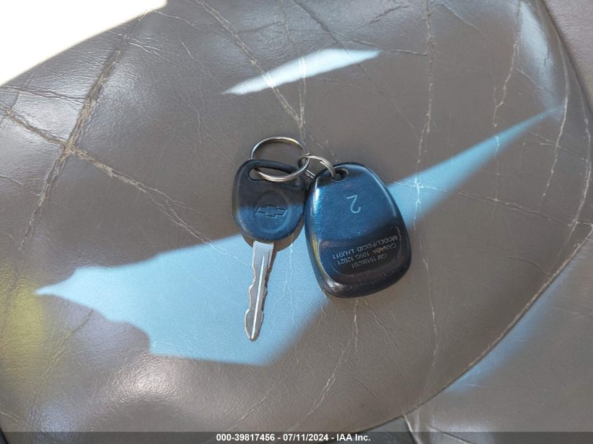 2003 Chevrolet Tahoe Lt VIN: 1GNEK13Z53J233569 Lot: 39817456