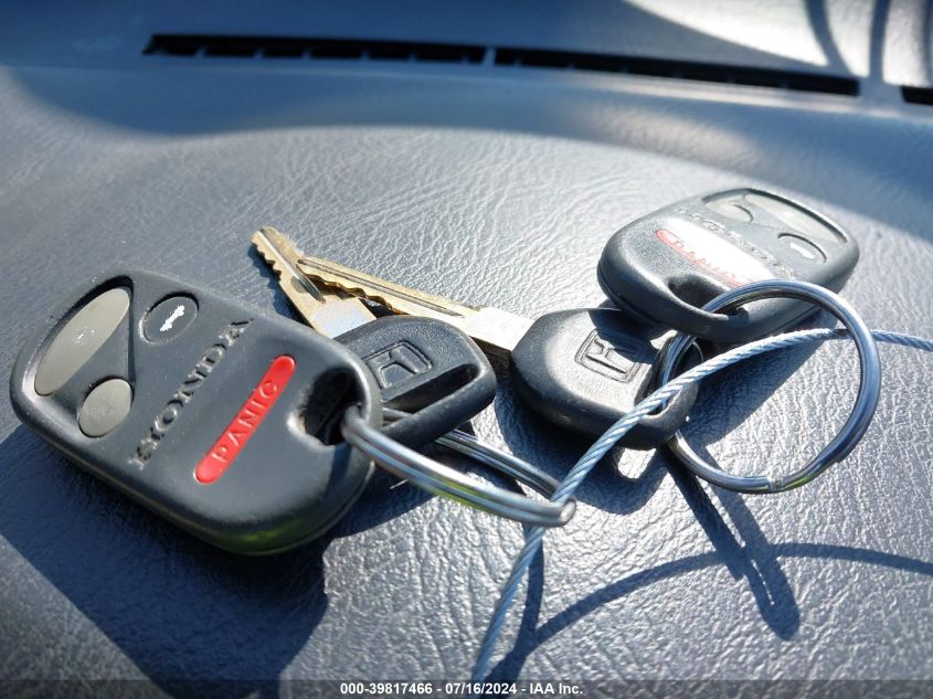 1997 Honda Cr-V Lx VIN: JHLRD1858VC015887 Lot: 39817466