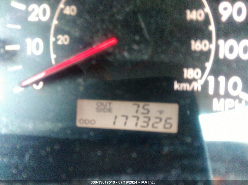 2008 Toyota Corolla Le VIN: 1NXBR32E08Z999910 Lot: 39817519