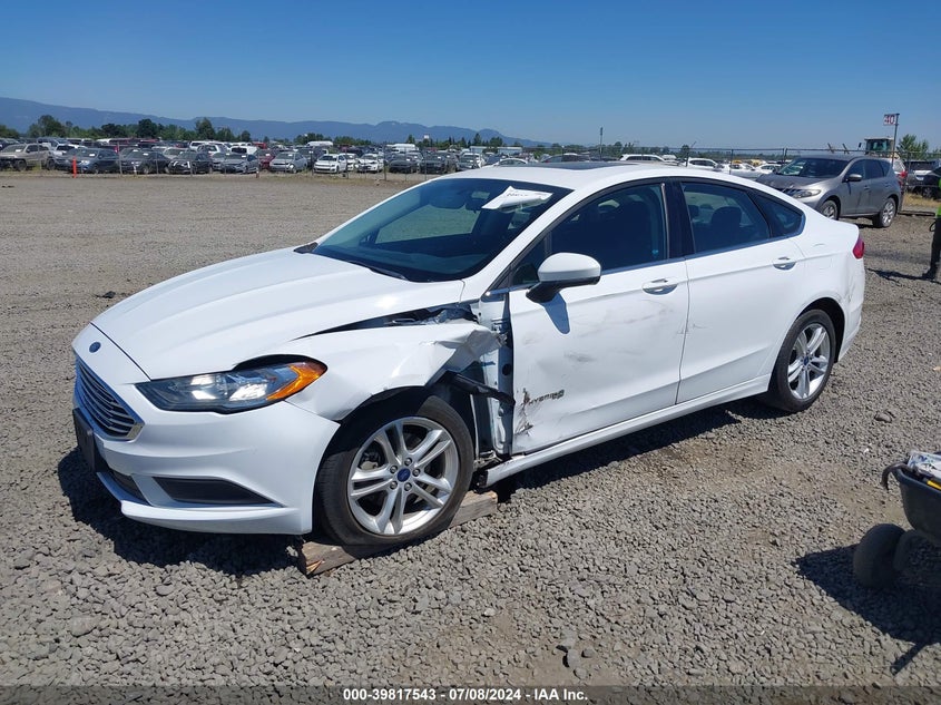 VIN 3FA6P0LU2JR197426 2018 FORD FUSION HYBRID SE