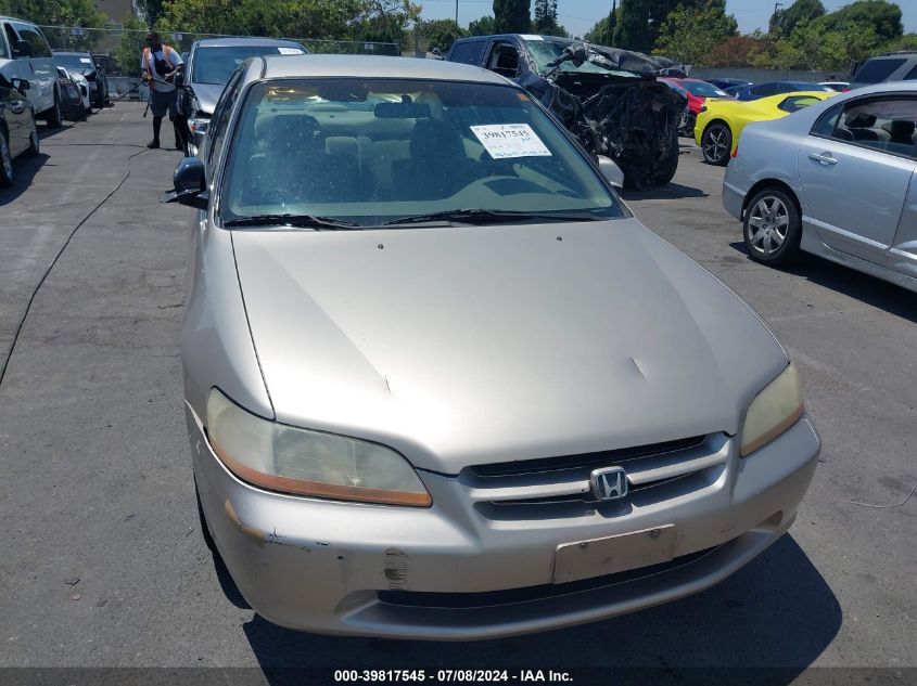 2000 Honda Accord 2.3 Lx VIN: 1HGCG6651YA043204 Lot: 39817545