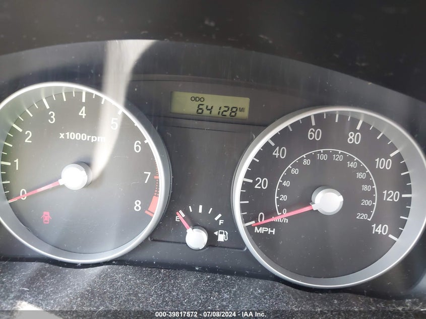 2008 Hyundai Accent Gs VIN: KMHCM36C78U086928 Lot: 39817572